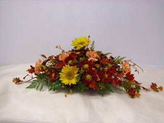 Fall Table Centerpiece from Beck's Flower Shop & Gardens, in Jackson, Michigan