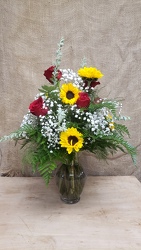 ROSES & SUNFLOWERS from Beck's Flower Shop & Gardens, in Jackson, Michigan