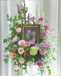 PHOTO MEMORIAL ARRANGEMENT from Beck's Flower Shop & Gardens, in Jackson, Michigan