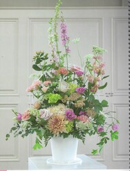 ENGLISH GARDEN FUNERAL BASKET from Beck's Flower Shop & Gardens, in Jackson, Michigan