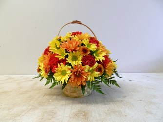 Fall Basket from Beck's Flower Shop & Gardens, in Jackson, Michigan